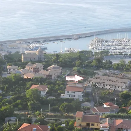 Apartament Enjoy Manuela - Free Parking & Private Garden Tropea