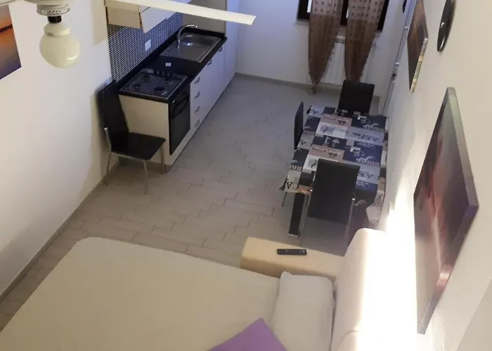 Apartament Enjoy Manuela - Free Parking & Private Garden