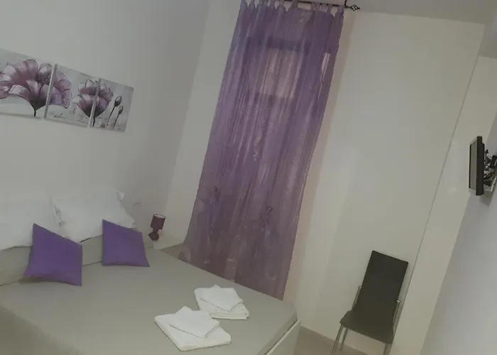 Enjoy Manuela - Free Parking & Private Garden * Tropea